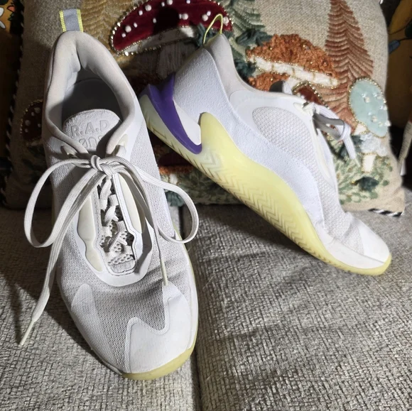 RAD One V2 - Picture 3 of 13